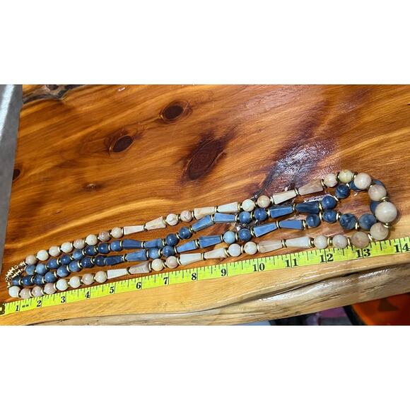 Vintage Beaded Faux Pearl Necklace Lot 2 Strands Blues & Cream Tones Screw Clasp - Picture 2 of 7